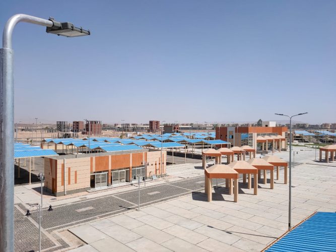 وزير الإسكان