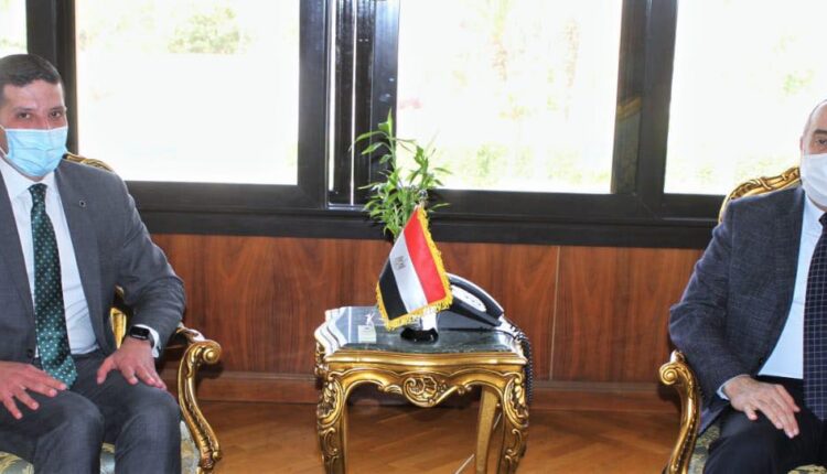 وزير الطيران المدني