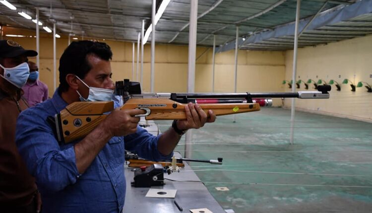 وزير الرياضة