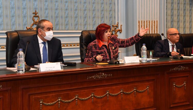 وزير الطيران المدني