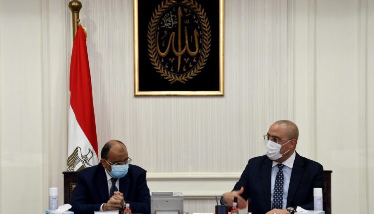 وزير الإسكان