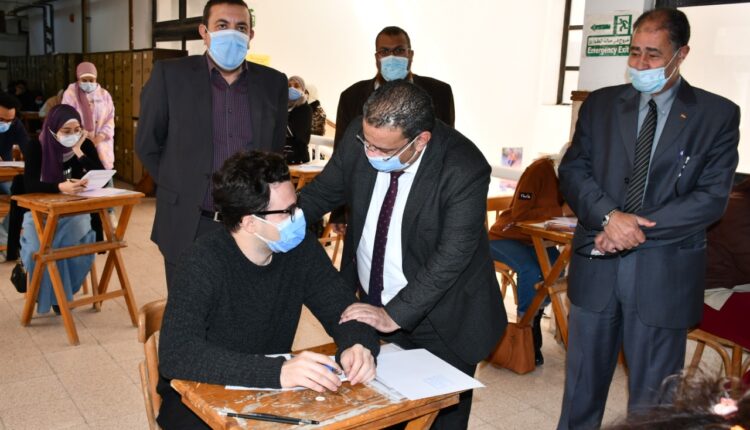 جامعة القناة