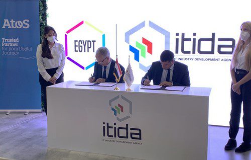 Signing ceremony between ITIDA and Atos @ Barcelonas 4YFN