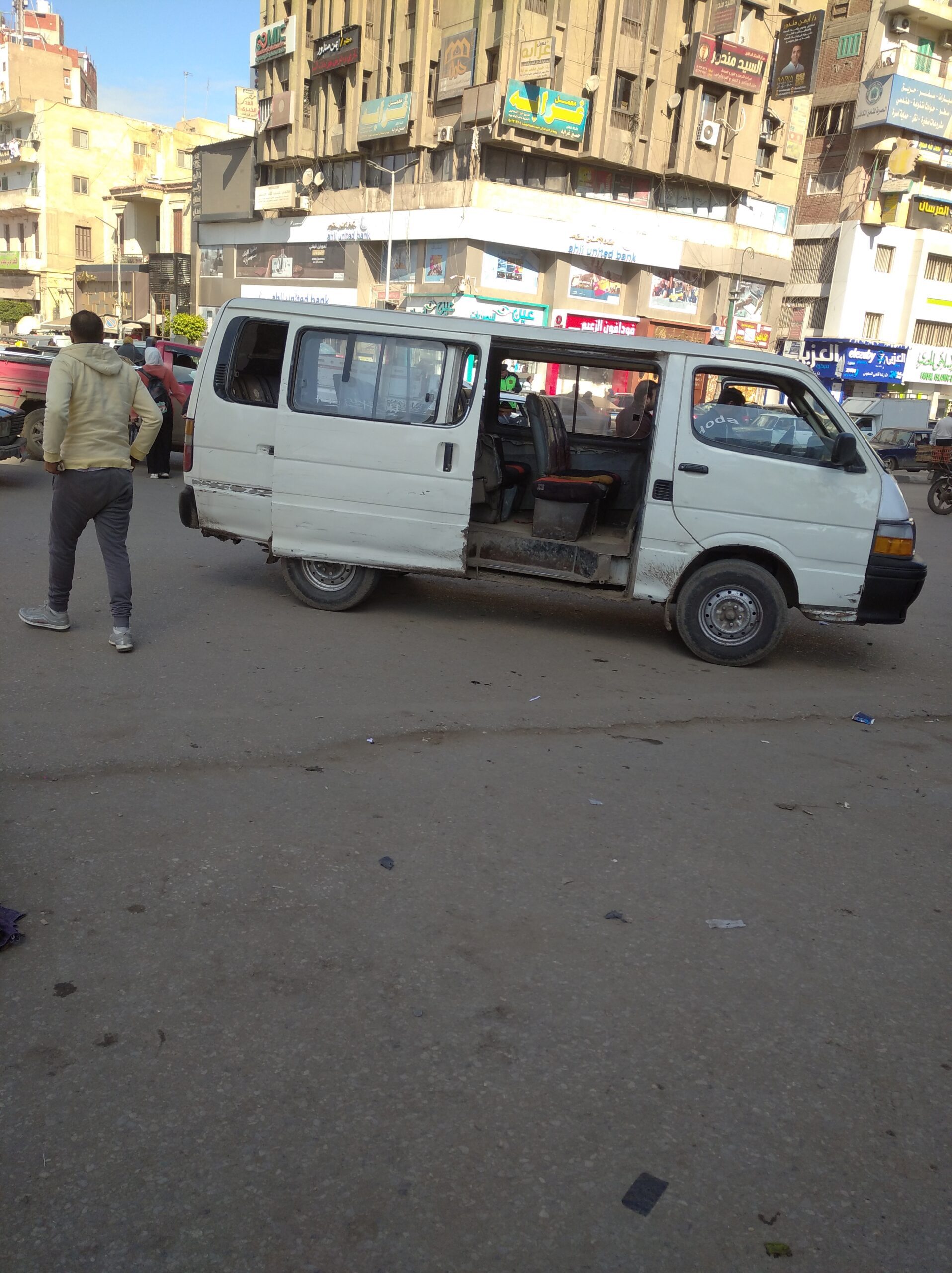 غضب ركاب الميكروباص بطنطا بسبب تقطيع خط السير مرتين‎‎ - مصر البلد الاخبارية