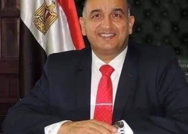 الدكتور السيد الصيفى