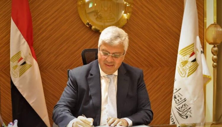 وزير التعليم العالي