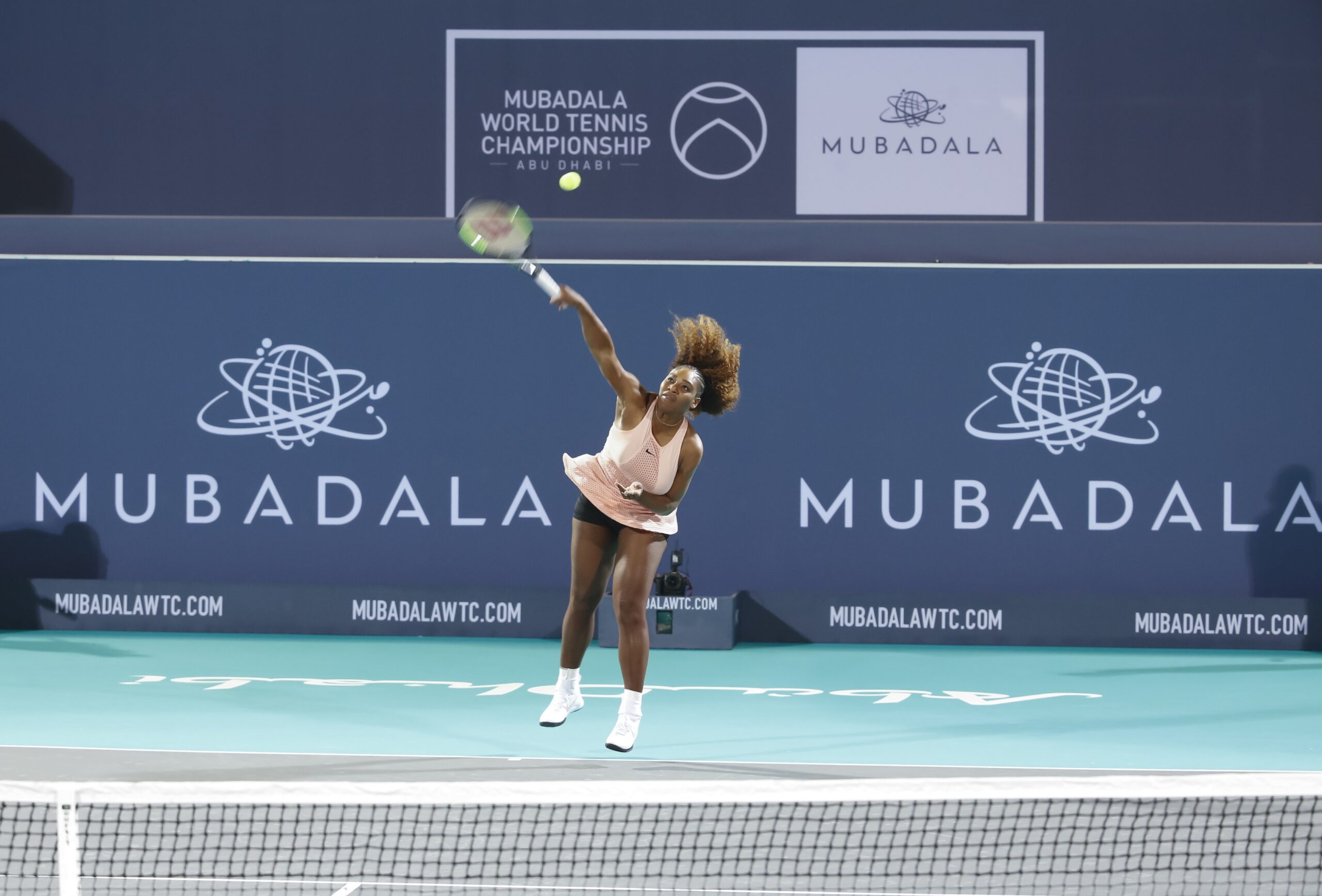 Former world No.1 Serena Williams at Mubadala World Tennis Championship 2018 scaled
