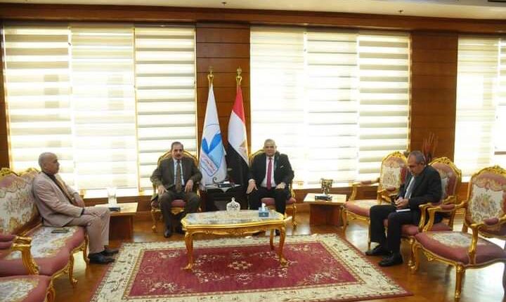 محافظ كفرالشيخ