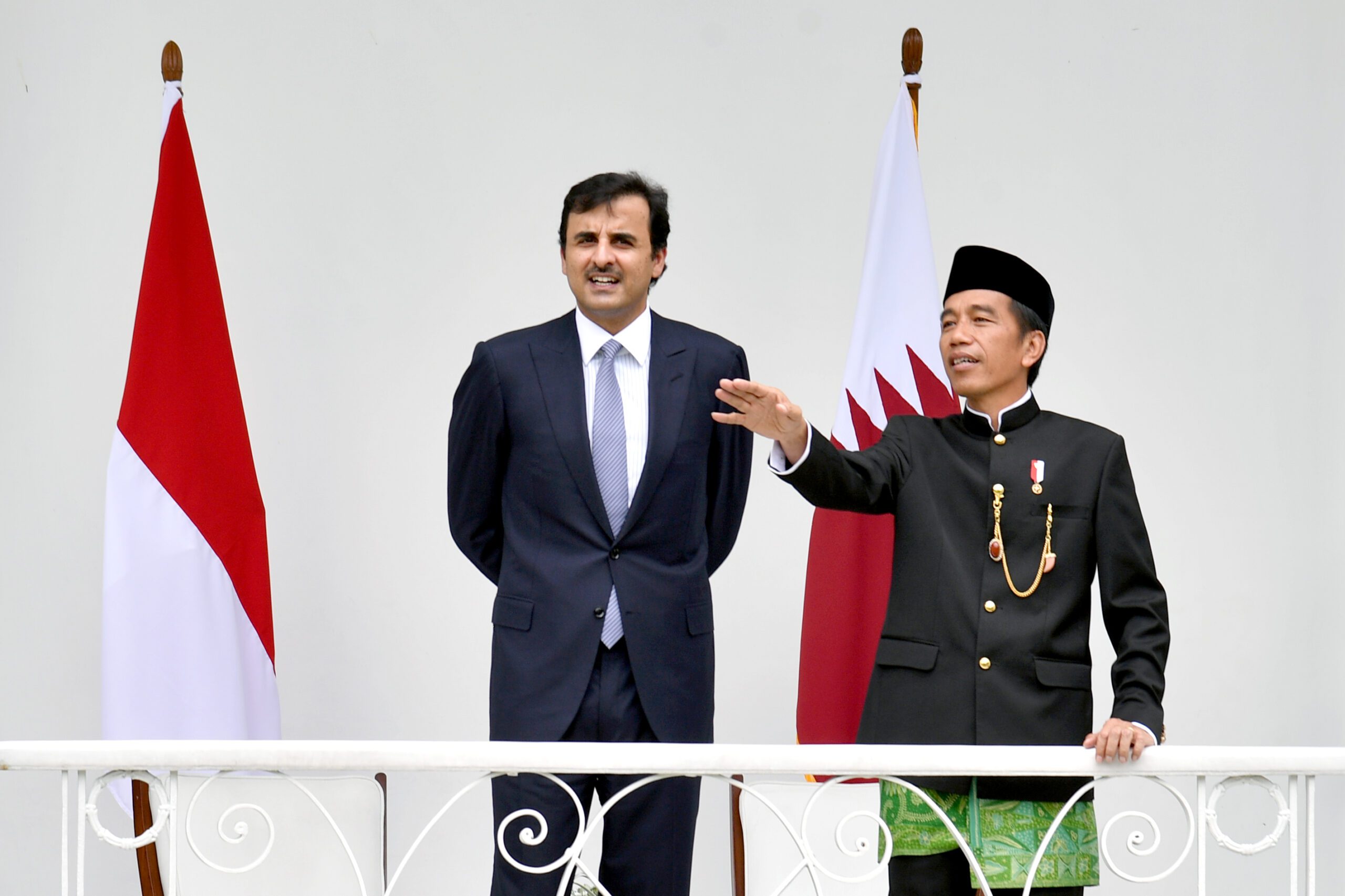 Presiden Joko Widodo dan Emir scaled