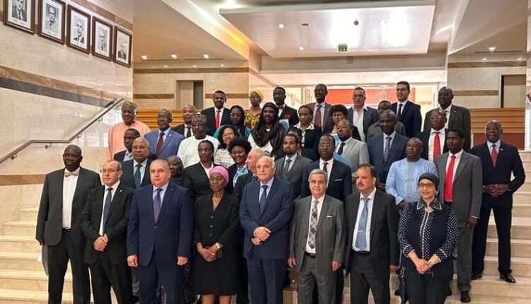 الصندوق العربي للمعونة الفنية للدول الإفريقية يختتم دورة تدريبية للدبلوماسيين الأفارقة بالمعهد الدبلوماسي والعلاقات الدولية بالجزائر