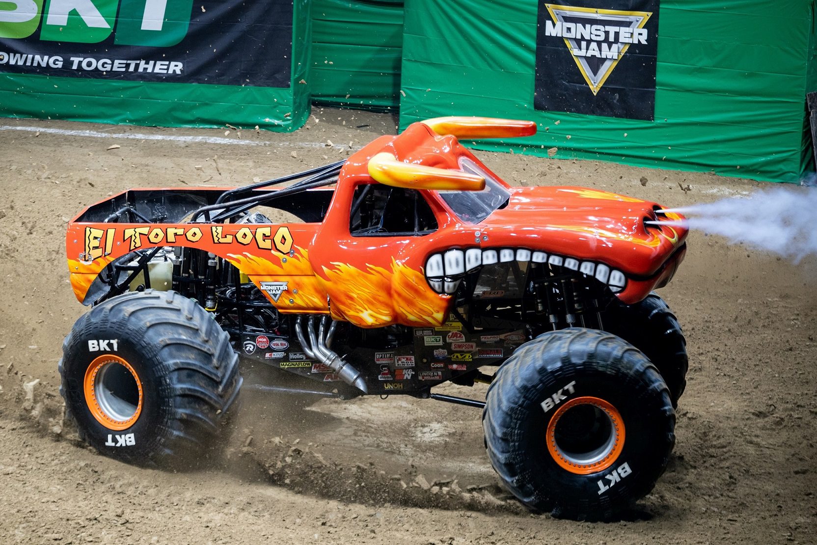 This year marked a historic moment when Monster Jam made its triumphant return to Abu Dhabi after nearly a decade 1