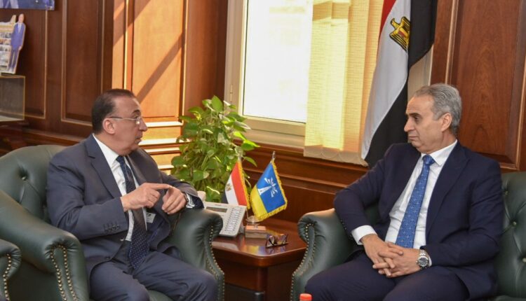 الشريف ورئيس جهاز حماية المستهلك