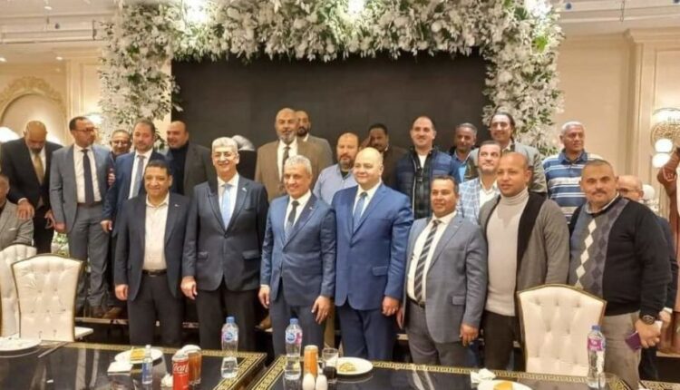  نقابة بتروجيت تنظم إفطارا جماعيا للعاملين بمنطقة القاهرة