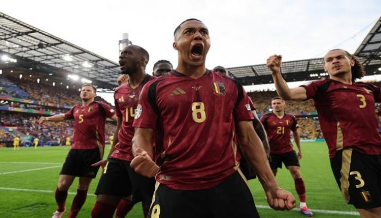 124 235049 belgium romania youri tielemans goal