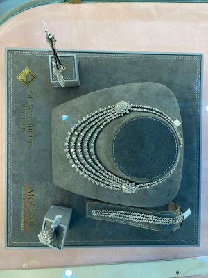 3 the most expensive diamond set at the exhibition