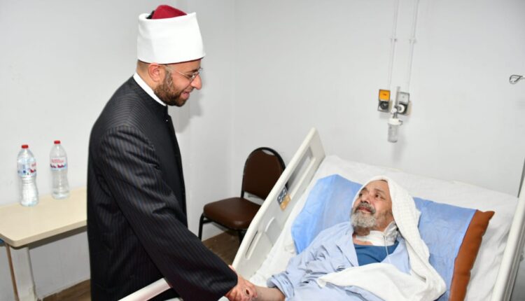 وزير الأوقاف يتفقد مستشفى الدعاة بمصر الجديدة