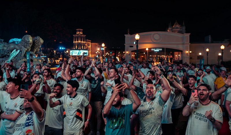LIVE screening of El Clasico Real Madrid vs. Barcelona at the home of Madridistas Real Madrid World image 3