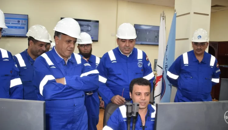 بالصور رئيس هيئة البترول يتفقد أنشطة شركة القاهرة لتكرير البترول2024