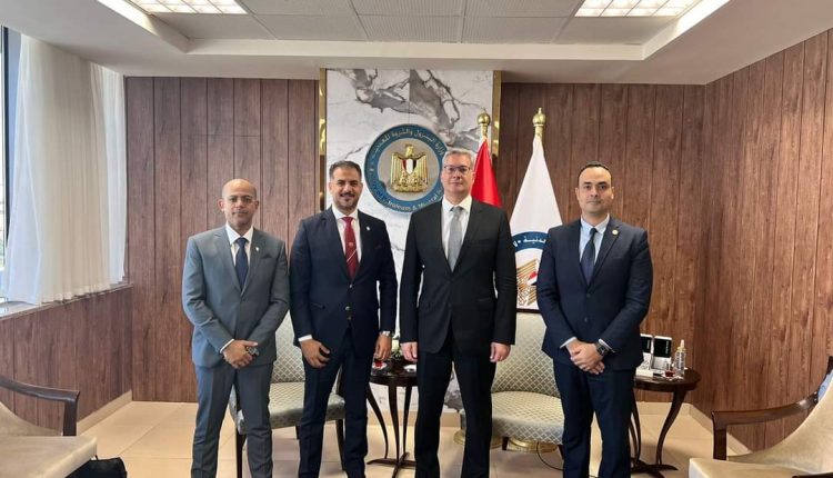 مصر تستقبل اول ناقله بترولية اماراتيه