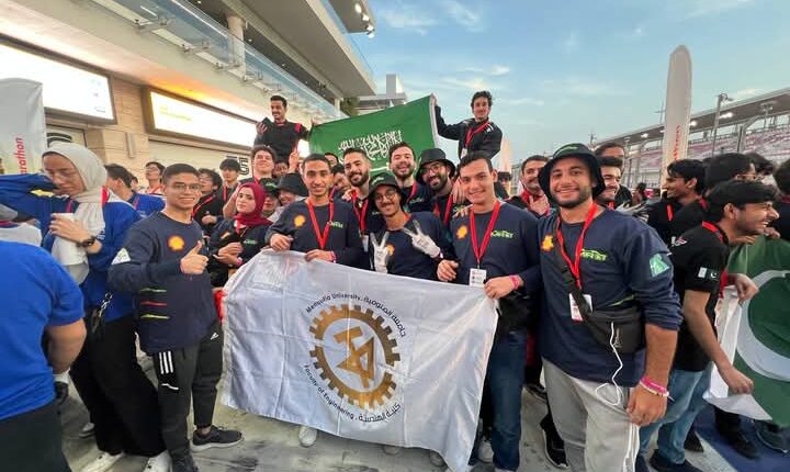 فريق كلية الهندسة بالمنوفية (MRT) يحرز المركز السابع بمسابقة" شل إيكو" ماراثون السيارات الكهربائية 
