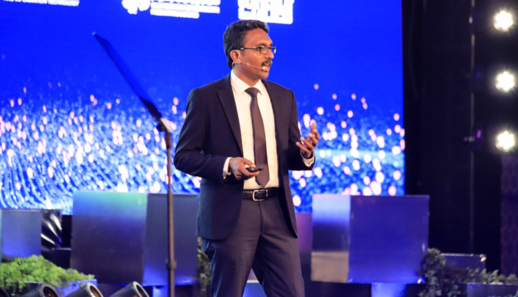 زوهو تطلق منصة "بروجيكتس بلاس" الذكية المدعومة بالذكاء الاصطناعي لإدارة المشاريع للمؤسسات في منطقة الشرق الأوسط وشمال أفريقيا