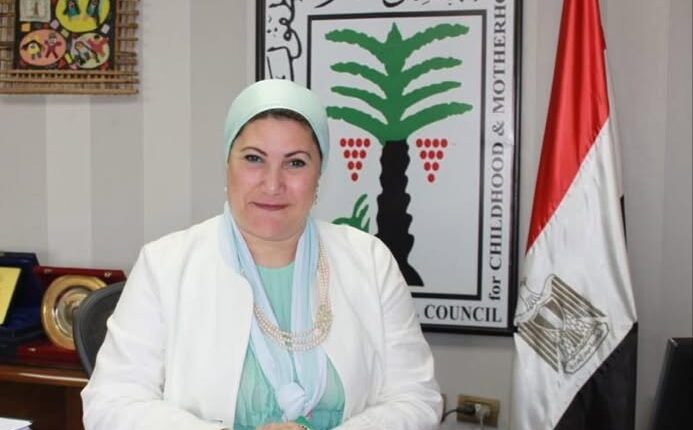 الطفولة والأمومة