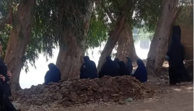 بعد ليله يسودها الحزن علي اهلي قرية شنوان بالمنوفية، تواصل قوات الإنقاذ النهري